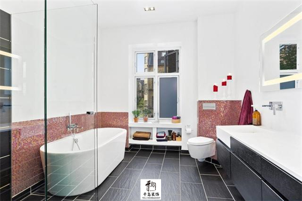 衛(wèi)生間瓷磚選擇選？別出心裁的衛(wèi)生間設(shè)計(jì)